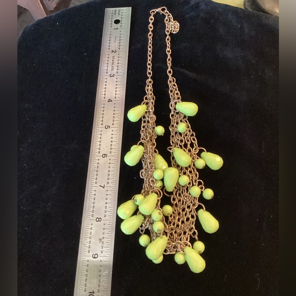 Pretty Gold Mesh Necklace with Chartreuse Beads & Matching Earrings Set - Picture 7 of 8